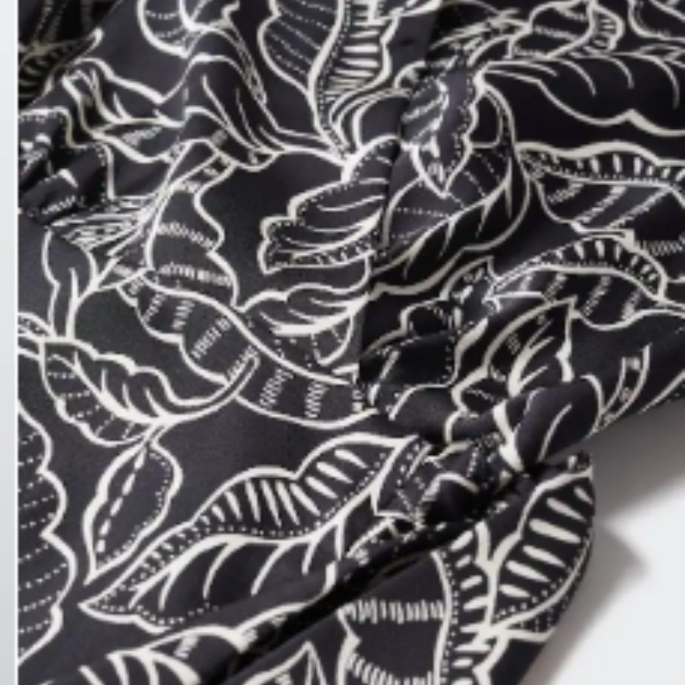 Mango Wrap Dress w side tie black white floral, shirt collar with short sleeves - Picture 4 of 4